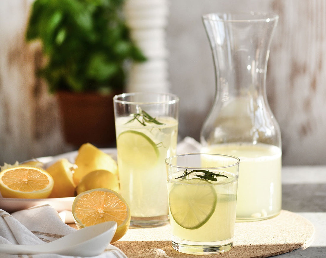 Domowa lemoniada - jak zrobić domową lemoniadę?