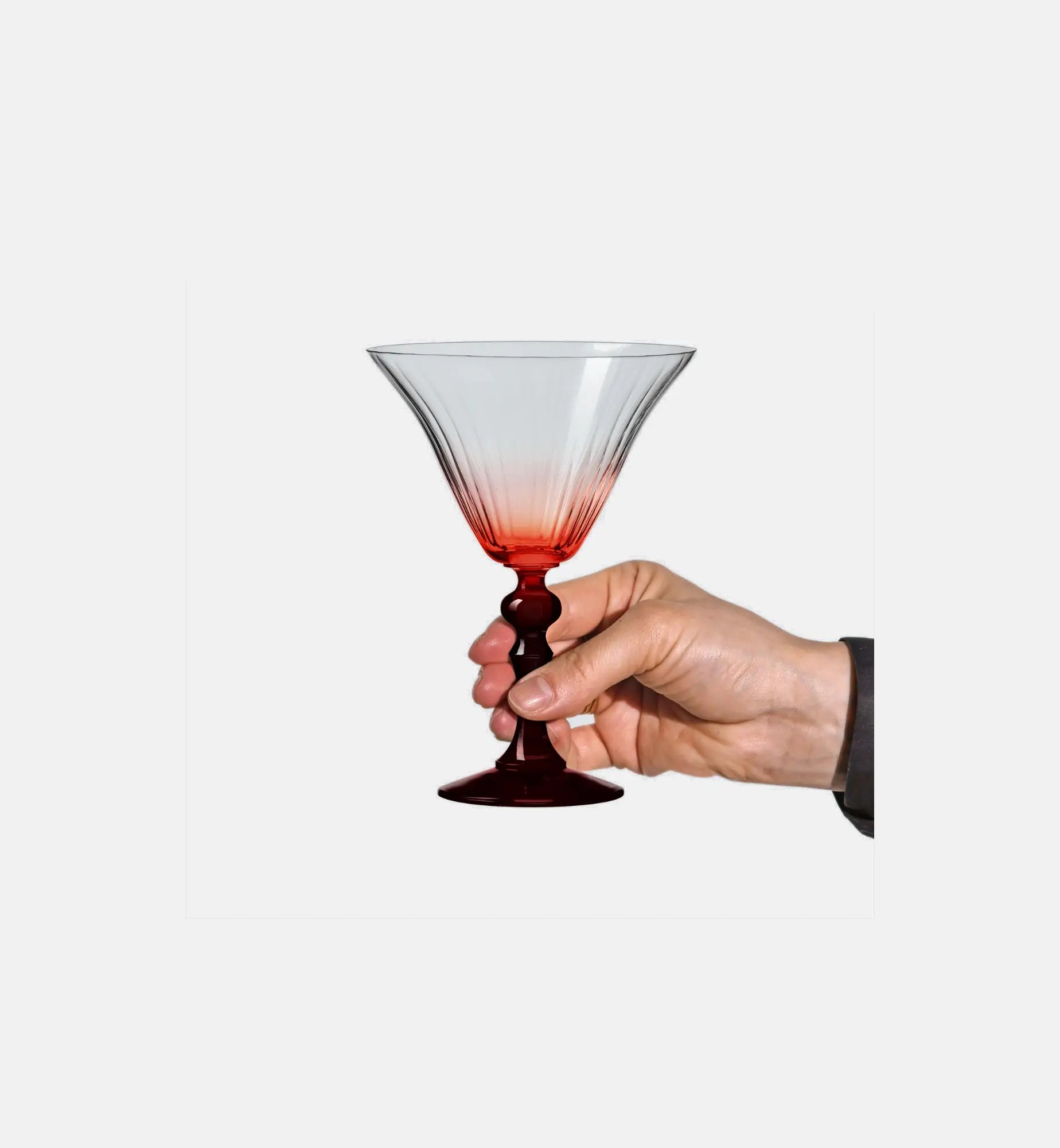 Cieniowane kieliszki do martini z czerwoną nóżką 170 ml