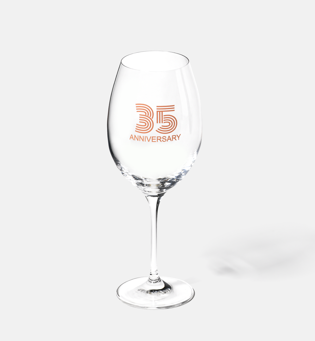 Zdobiony kieliszek do wina z napisem 35 ANNIVERSARY, 35 ROCZNICA 480 ml