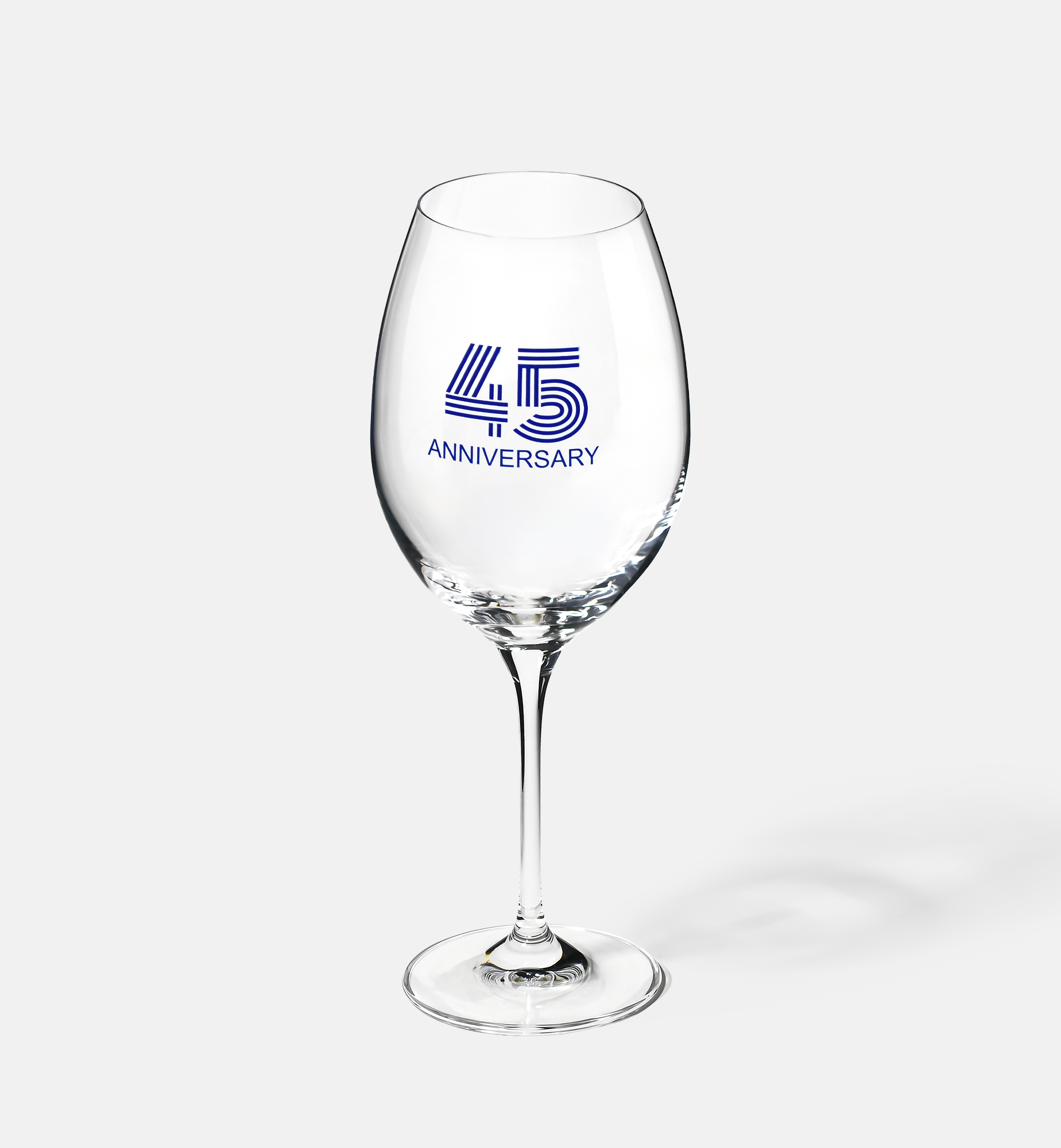 Zdobiony kieliszek do wina z napisem 45 ANNIVERSARY, 45 ROCZNICA 480 ml