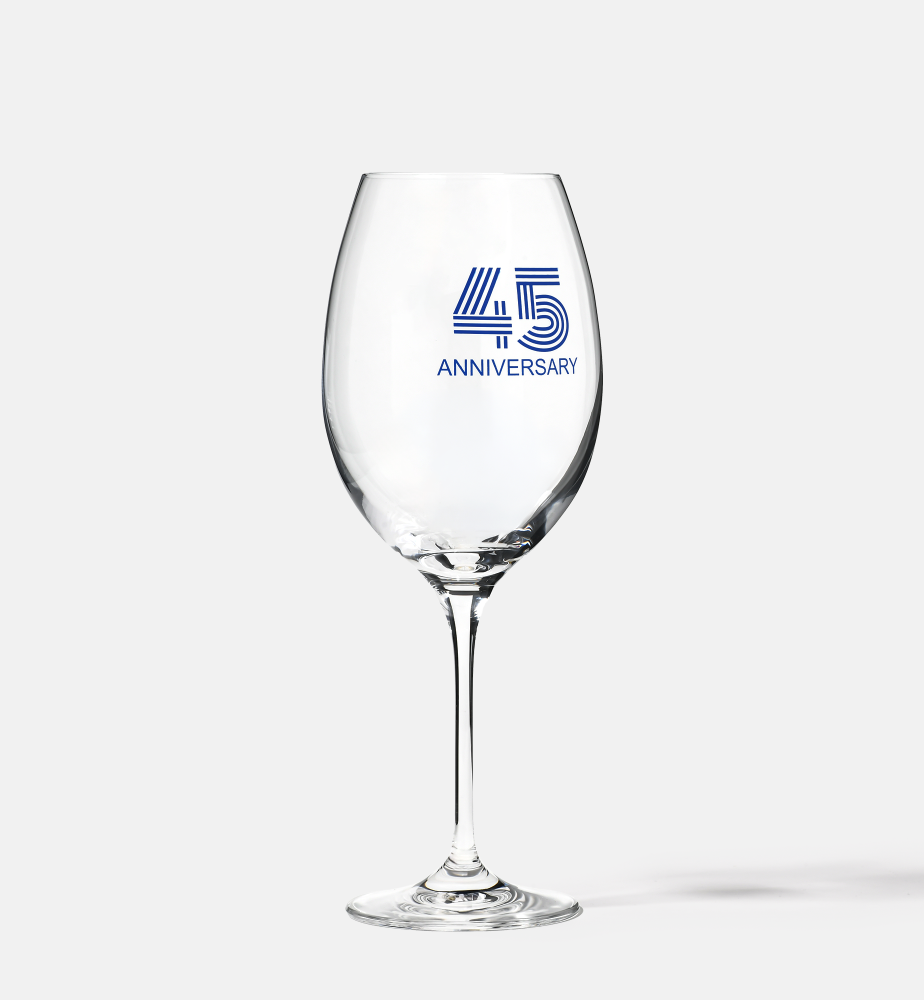 Zdobiony kieliszek do wina z napisem 45 ANNIVERSARY, 45 ROCZNICA 480 ml