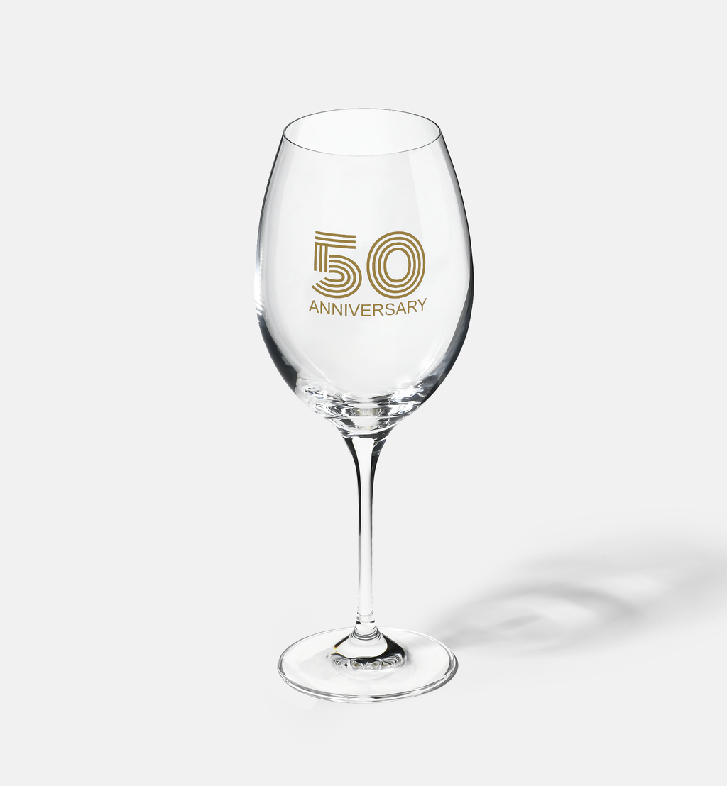 Zdobiony kieliszek do wina z napisem 50 ANNIVERSARY, 50 ROCZNICA 480 ml