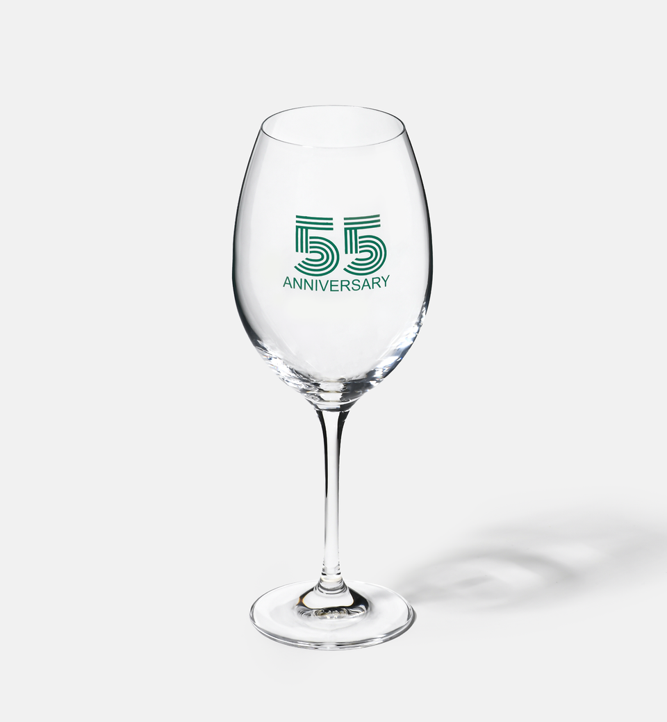 Zdobiony kieliszek do wina z napisem 55 ANNIVERSARY, 55 ROCZNICA 480 ml