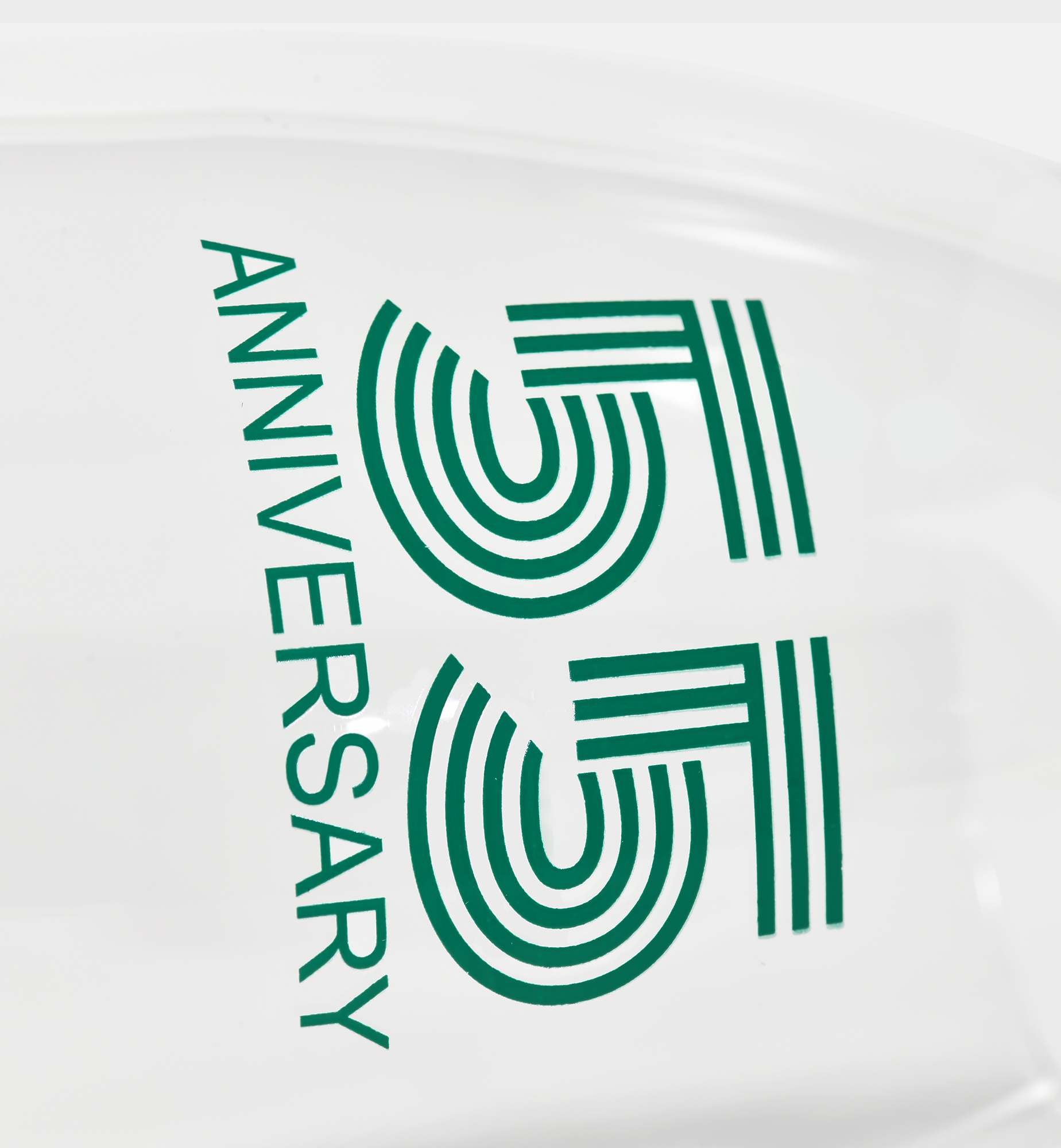 Zdobiony kieliszek do wina z napisem 55 ANNIVERSARY, 55 ROCZNICA 480 ml