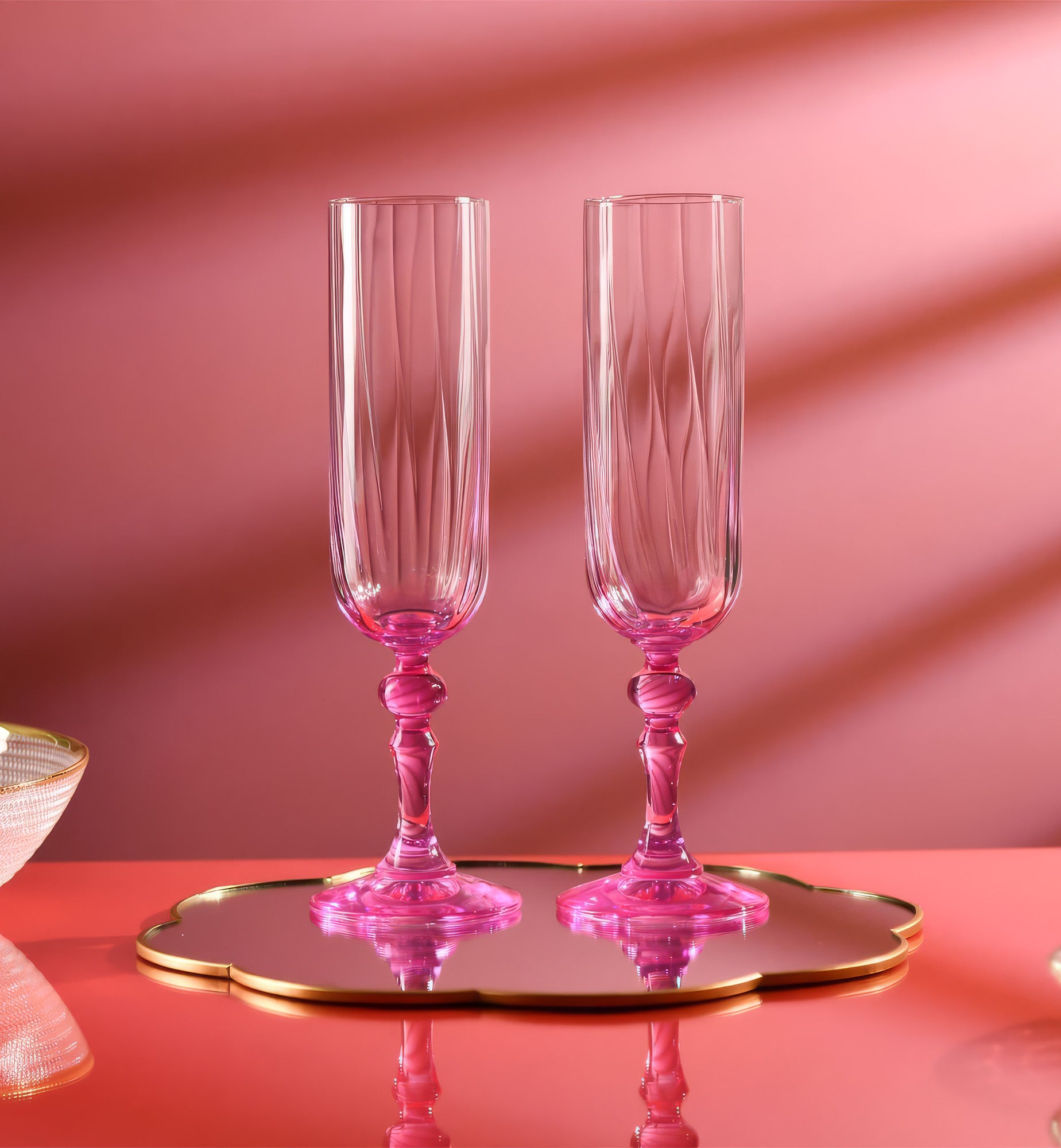 Ombré champagne flutes with pink stem 200 ml